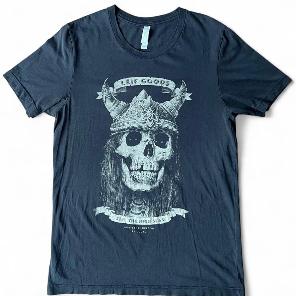 Men's Graphic Skull T‑Shirt